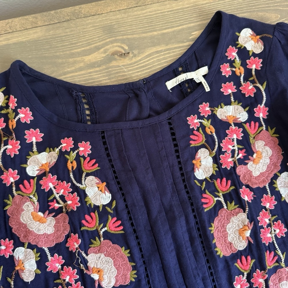Floreat Anthropologie Women's 2 Floral Embroidered 3/4 Sleeve Blouse Butttons
